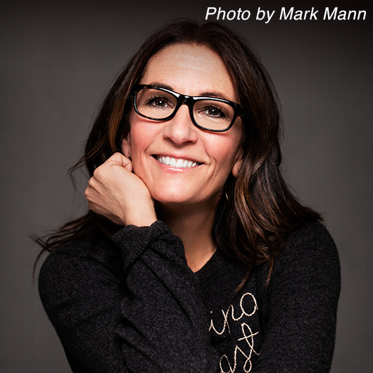 Virtual Glam Tutorial with Makeup Artist and Entrepreneur, Bobbi Brown ...