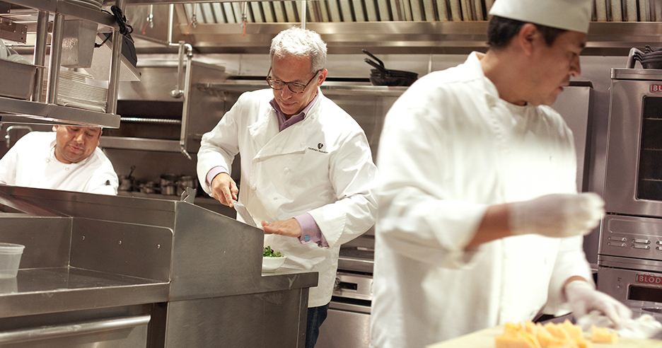 Harry & David® Teams Up Geoffrey Zakarian, Award-Winning Chef and